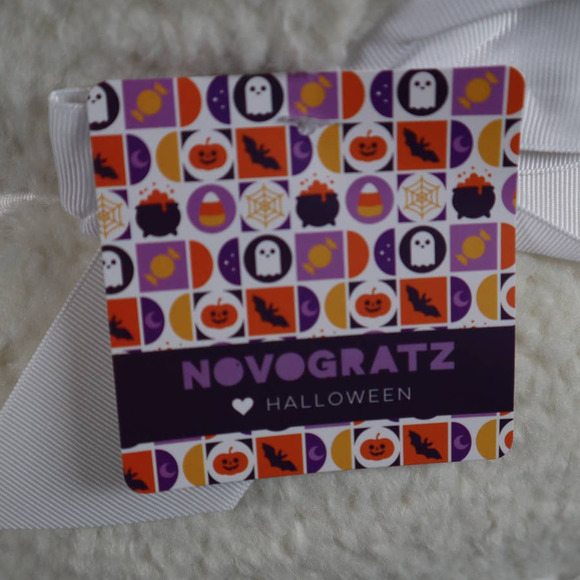 Novogratz Viral White Ghost Sherpa Halloween Pillows Boy Girl - 2 PC Set - Picture 4 of 4